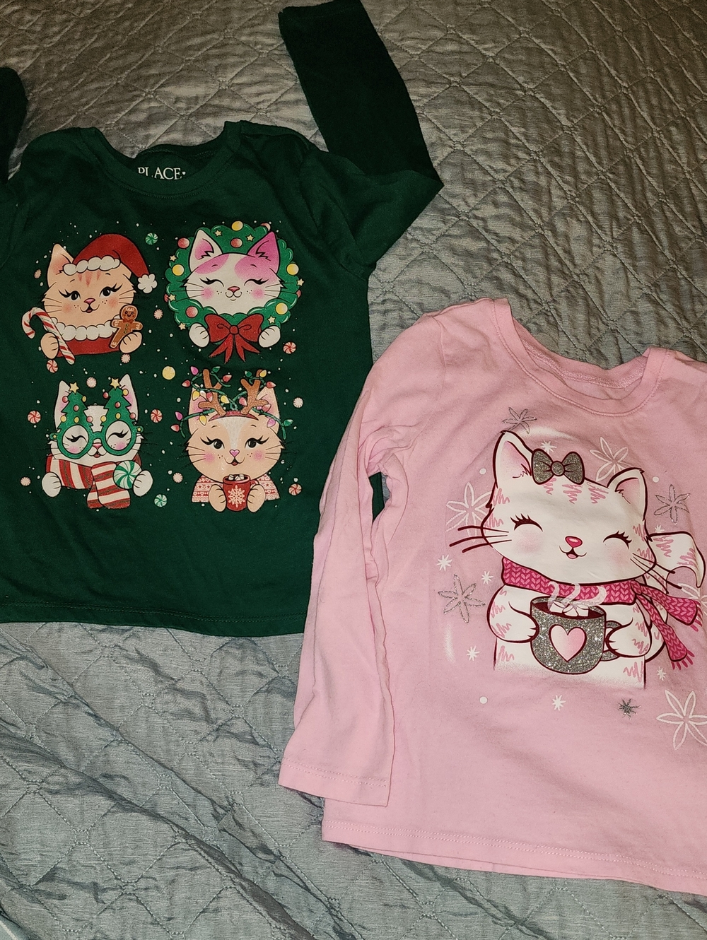 Sz XS/4 Girls Long Sleeve Winter Cat Graphic Tees - Pink & Green